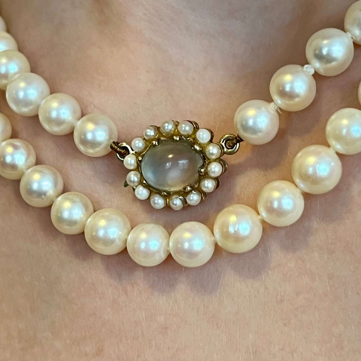 Vintage Pearl Necklace