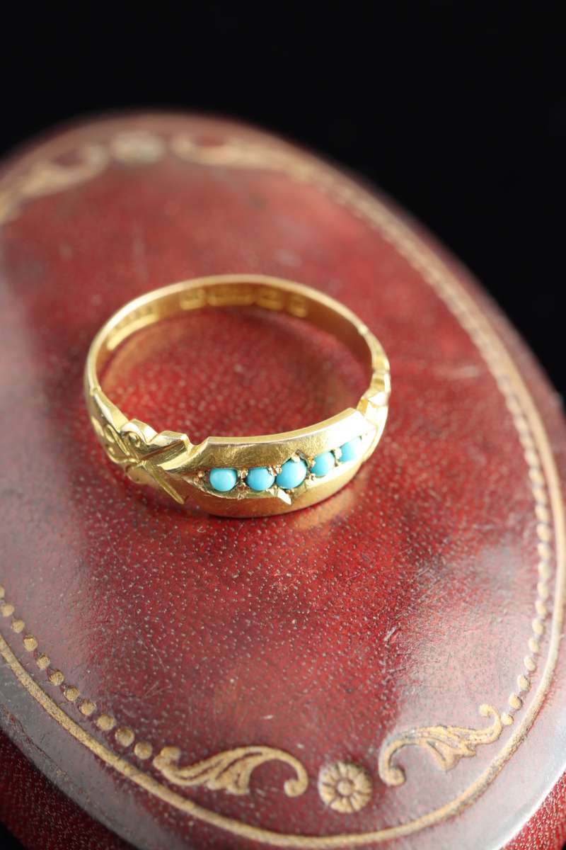 Victorian 15ct Gold and Turquoise Ring
