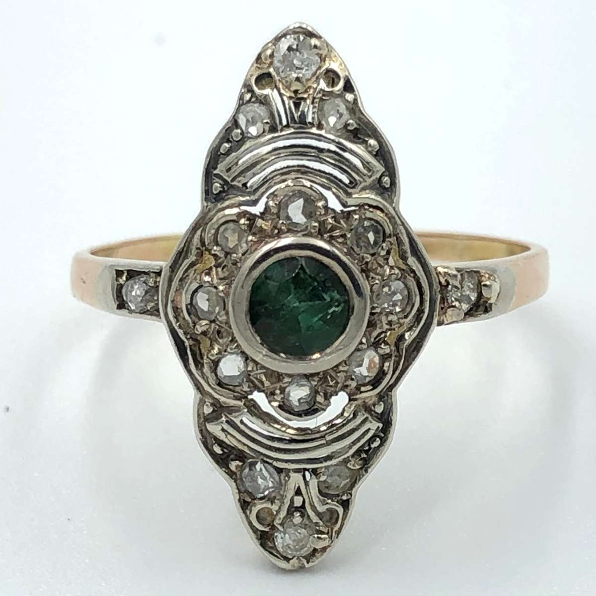 Art Deco Emerald and Diamond 18ct Ring