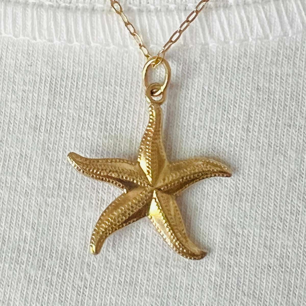 9ct Gold Sea Star Charm or Pendant