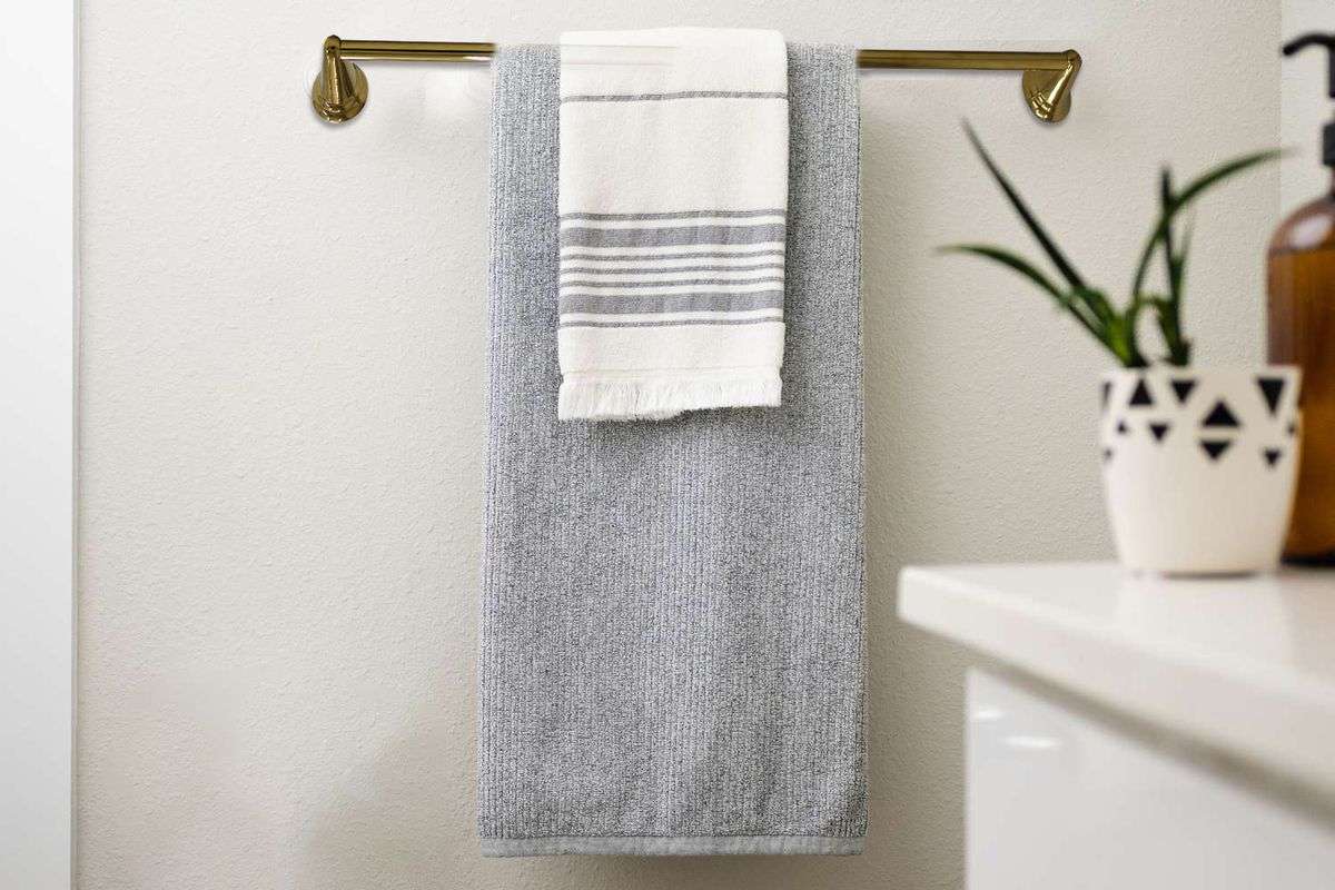 LMA 6 Piece Chrome and Frosted Glass Accessory Set