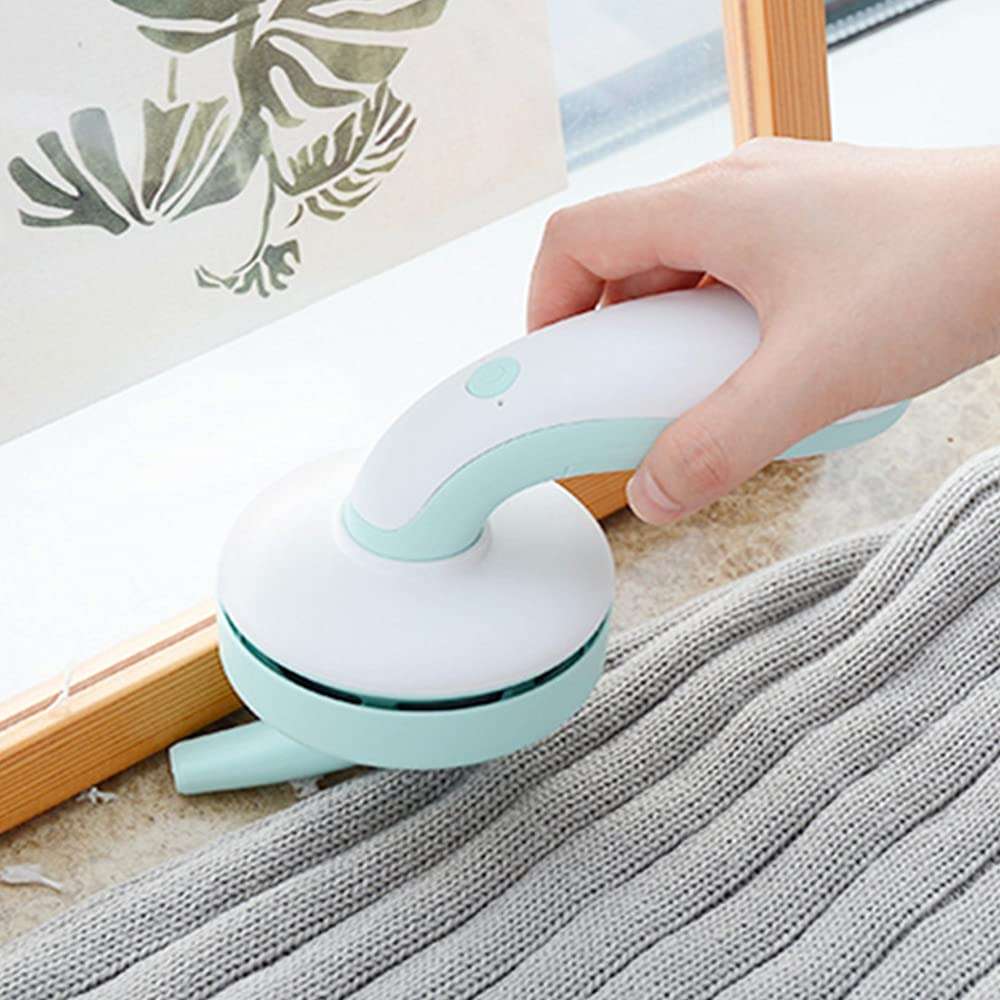 Mini C500 Desktop Vacuum Cleaner USB Charging with Vacuum Nozzle Cleaning Brush Detachable Design