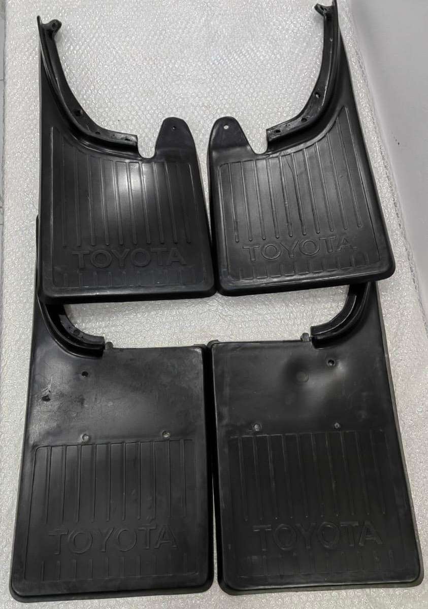 Toyota Hilux 4pc YN50 Mud Flaps Set 1984-1997 4x4