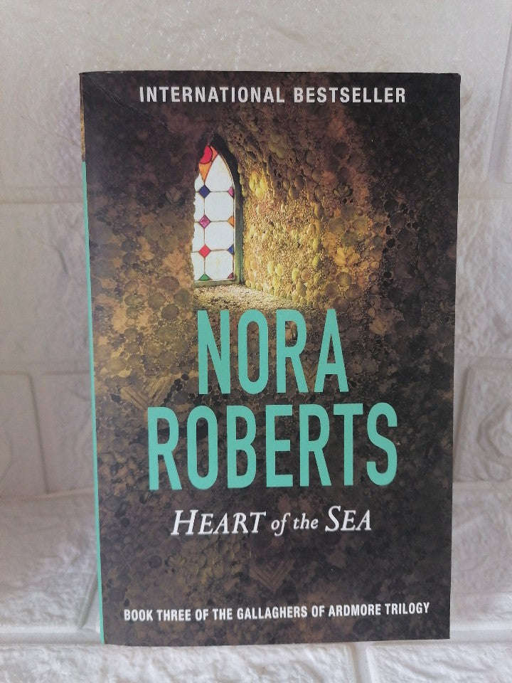 Heart of the Sea (Gallaghers of Ardmore, #3) (Nora Roberts)