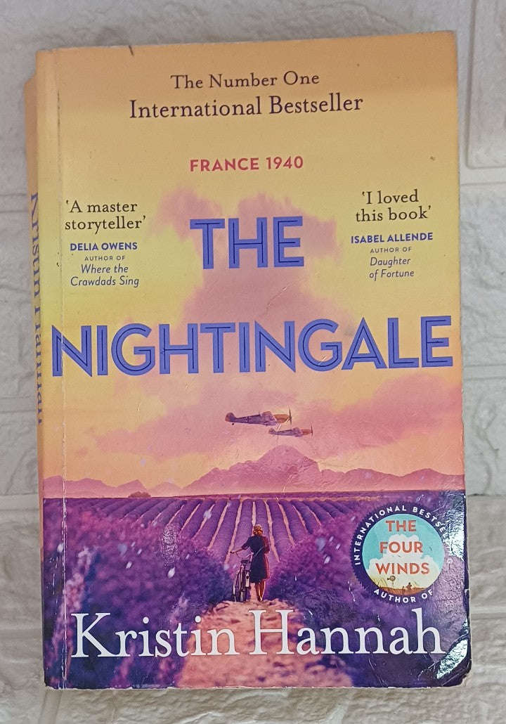 The Nightingale (Kristin Hannah)