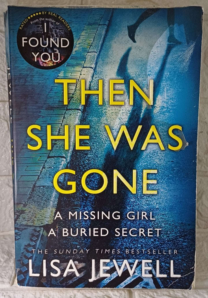 Then She Was Gone (Lisa Jewell)