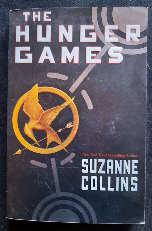 The Hunger Games (The Hunger Games #1) (Suzanne Collins)