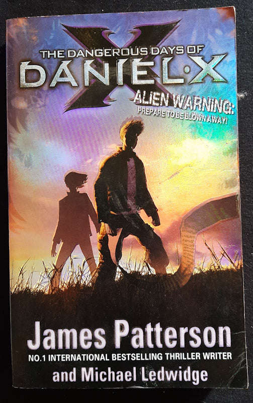 Alien Hunter (Daniel X #1.5) (James Patterson)