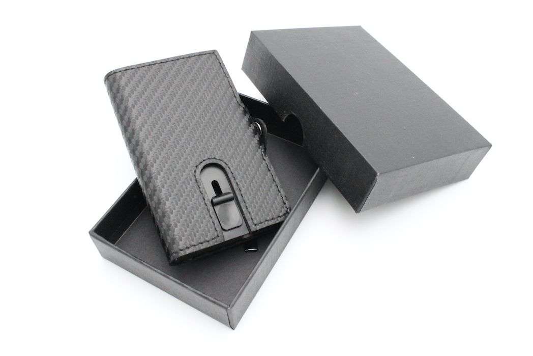 Minimalist Pop-Up Wallet with RFID Protection - Carbon Fibre Leather