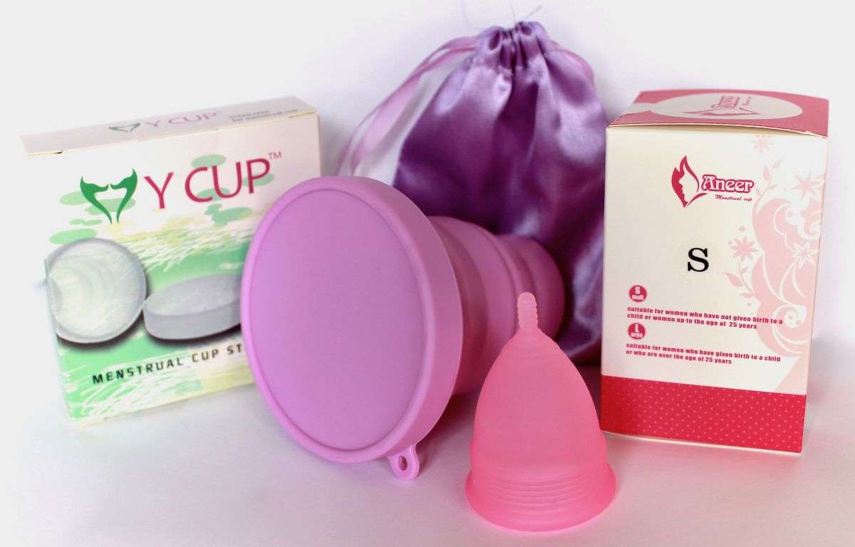 Small Aneer Menstrual Cup PLUS Menstrual Cup Steriliser
