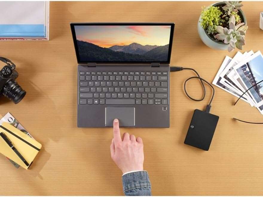 SEAGATE EXPANSION 4TB PORTABLE EXTERNAL HARD DRIVE