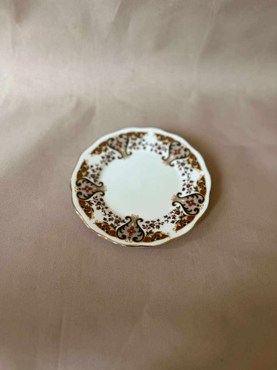 Colclough Cake Plate 16cm