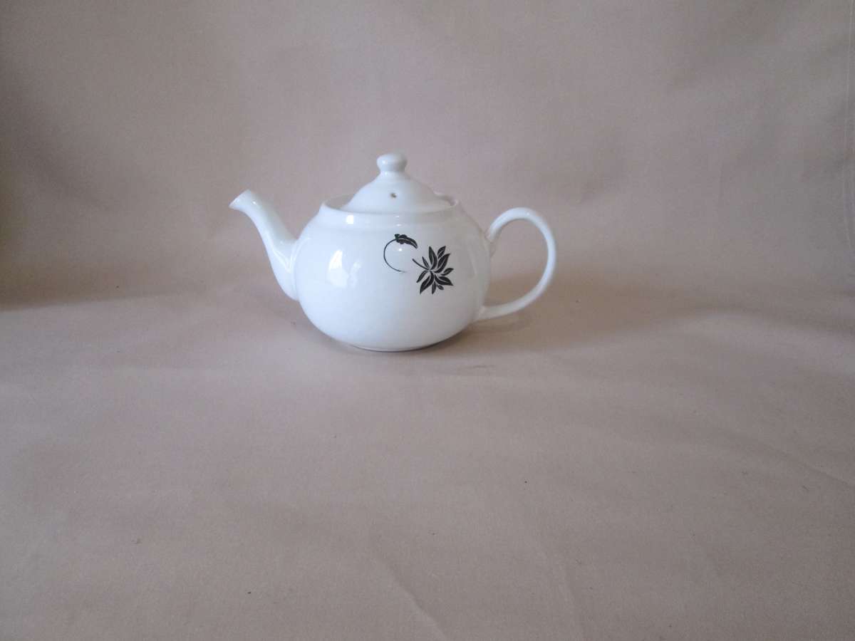 White Classic Tea Pot