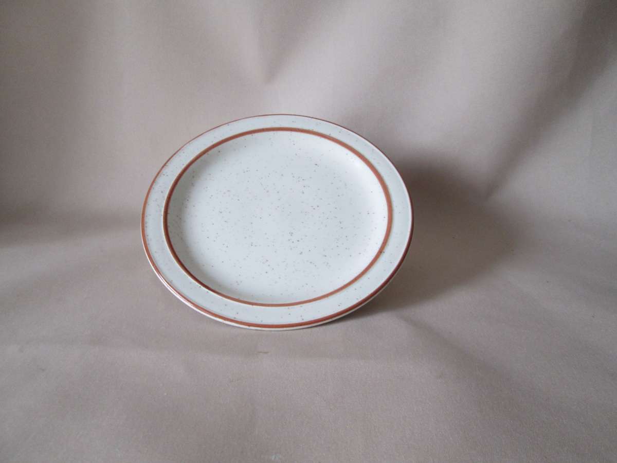 Continental Stoneware Side Plates