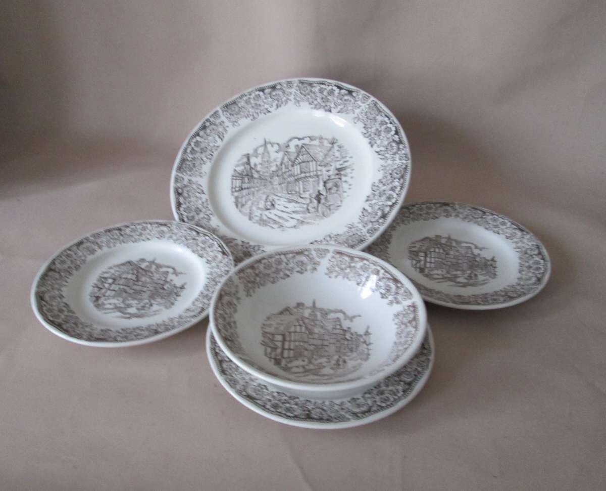 Tudor Village Ironstone Broadhurst Staffordshire Plates and Bowl