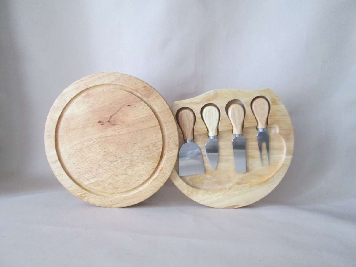 Round Wooden Cheese Board Set