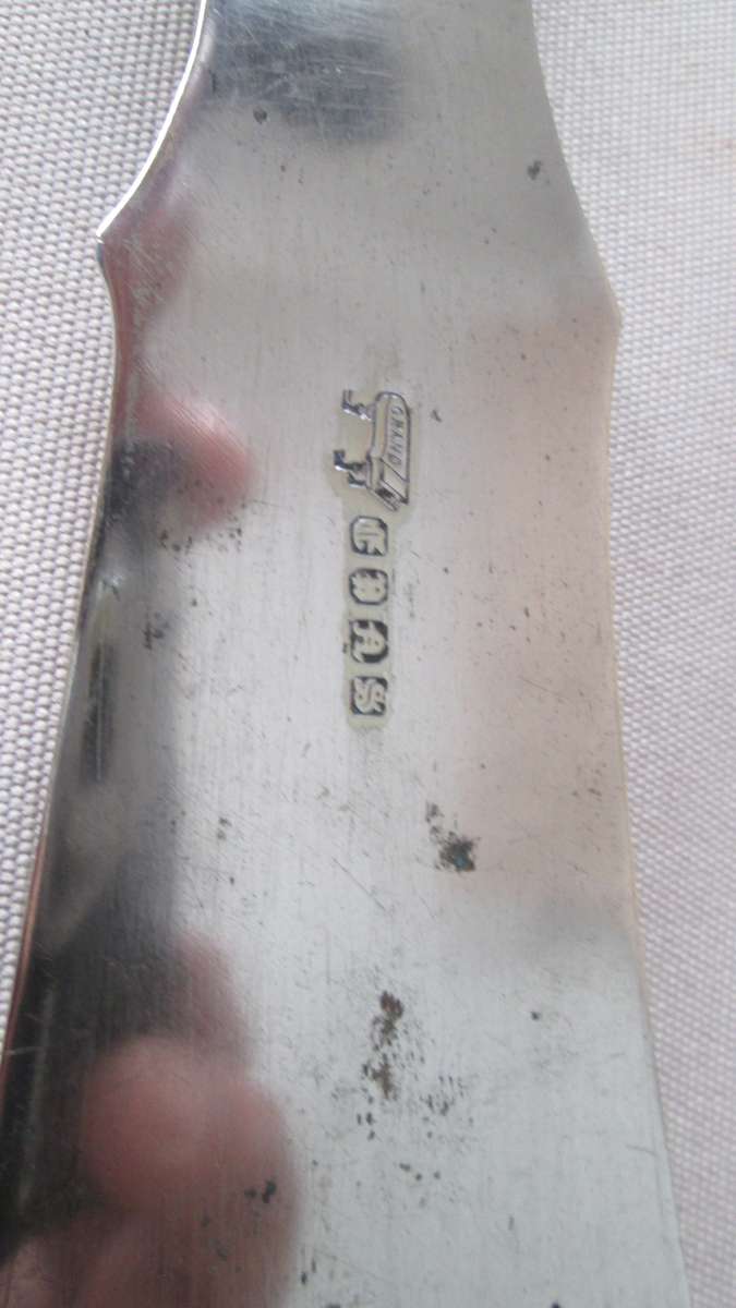 Vintage EPNS Cake Knife