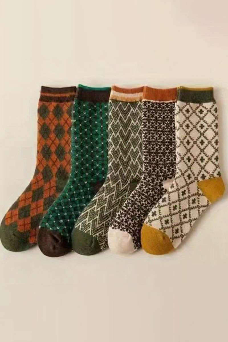 Guacamole Green 5 Pairs Retro Geometric Pattern Combed Cotton Socks Set