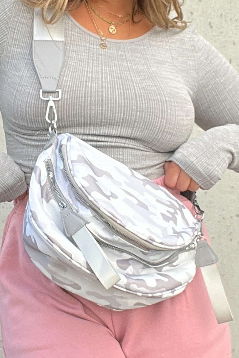 Light Grey Camouflage Print Gold Chain Strap Double Zipper Crossbody Bag