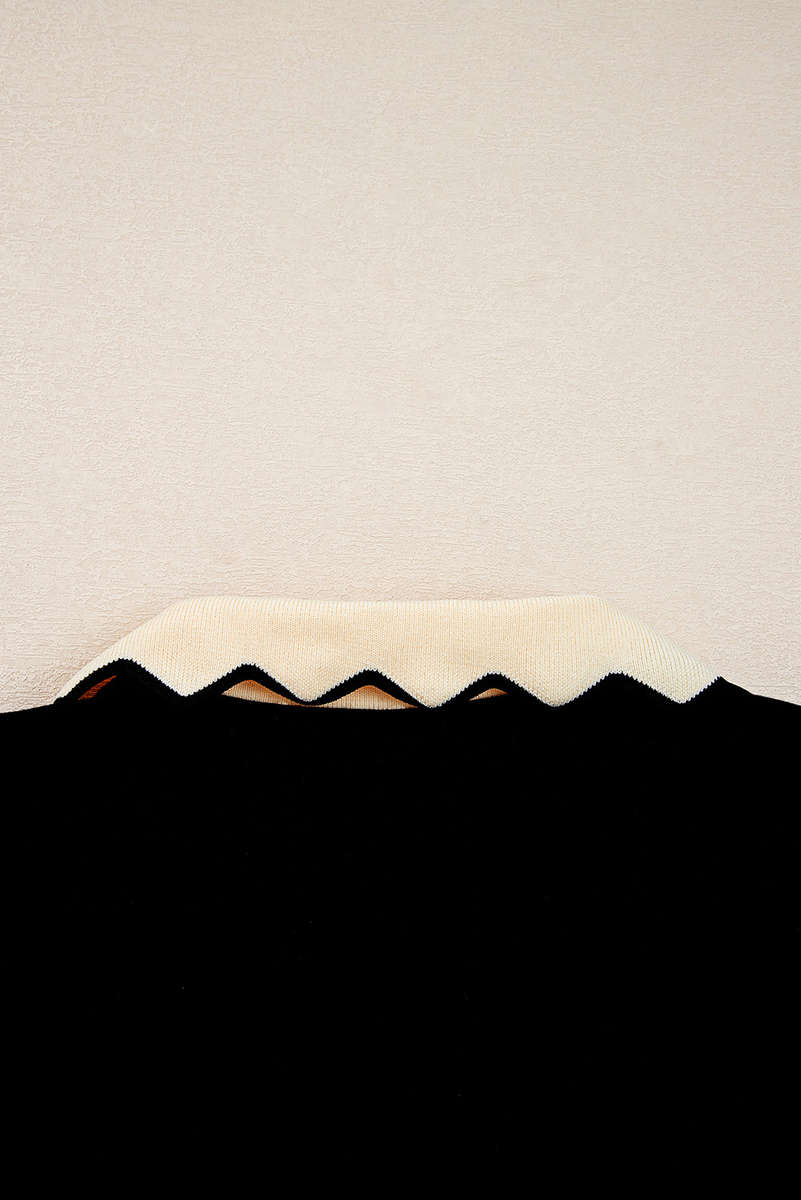 Black Scallop Trim Color Block Long Sleeve Collared Top