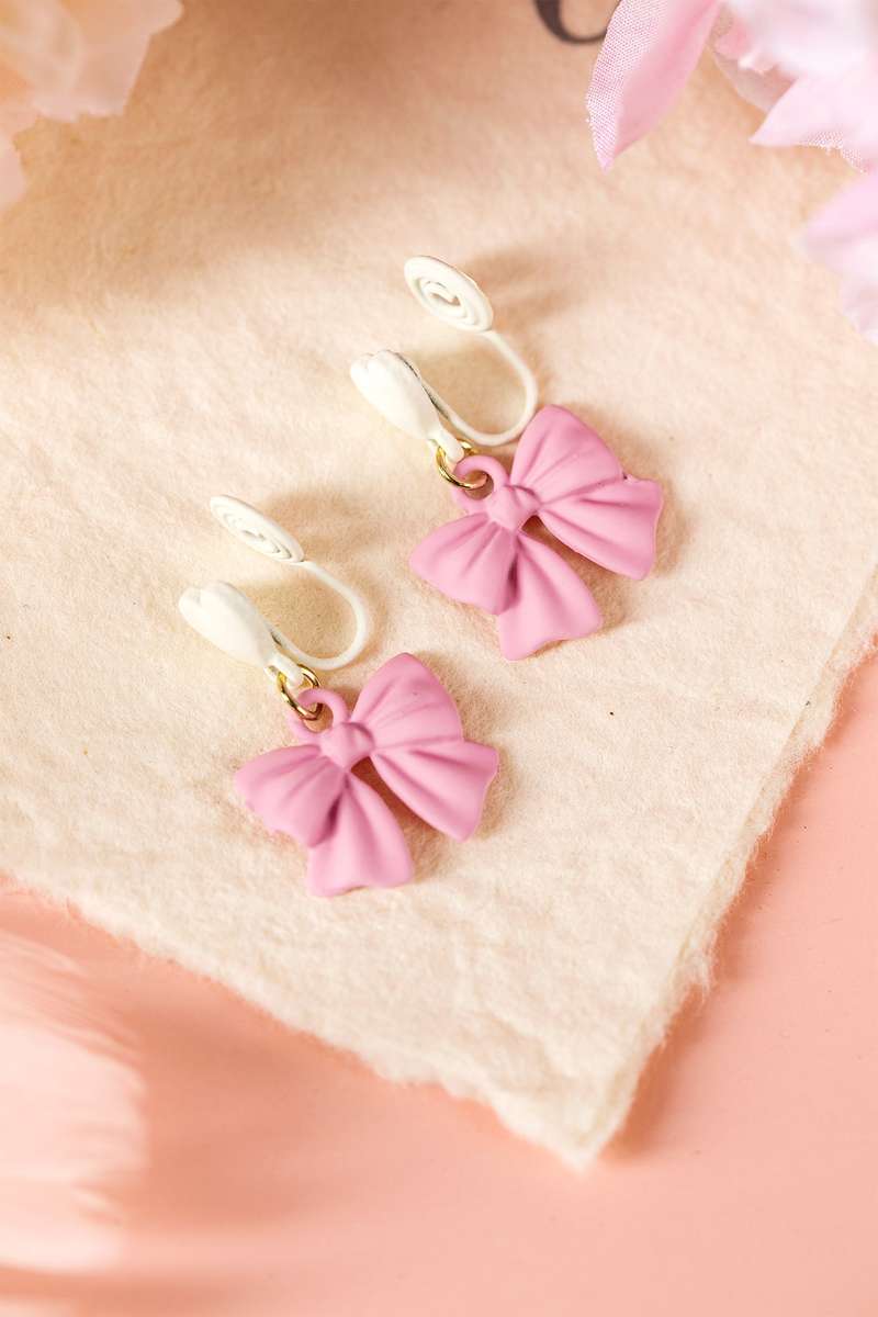 Pink Cute Bow Charm Contrasted Clip On Earrings