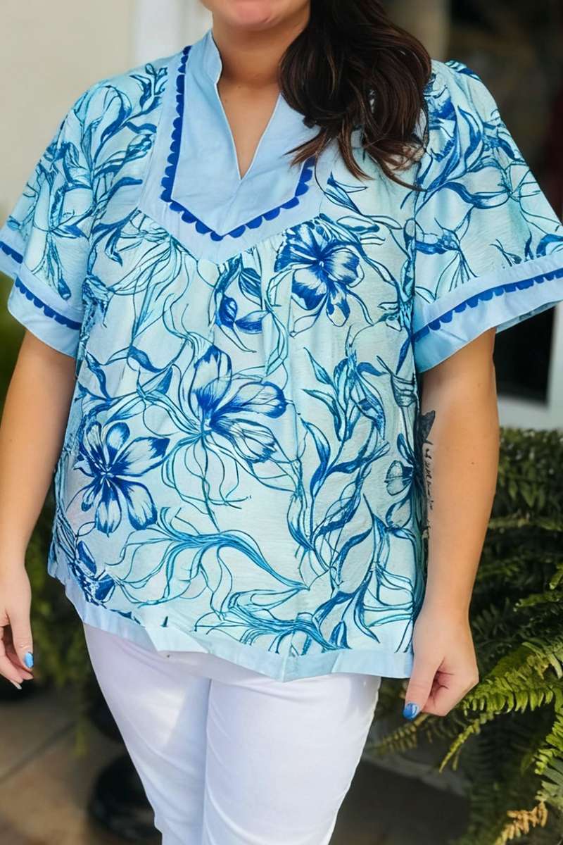 Sky Blue Plus Size Scalloped Trim Floral Short Sleeve Blouse