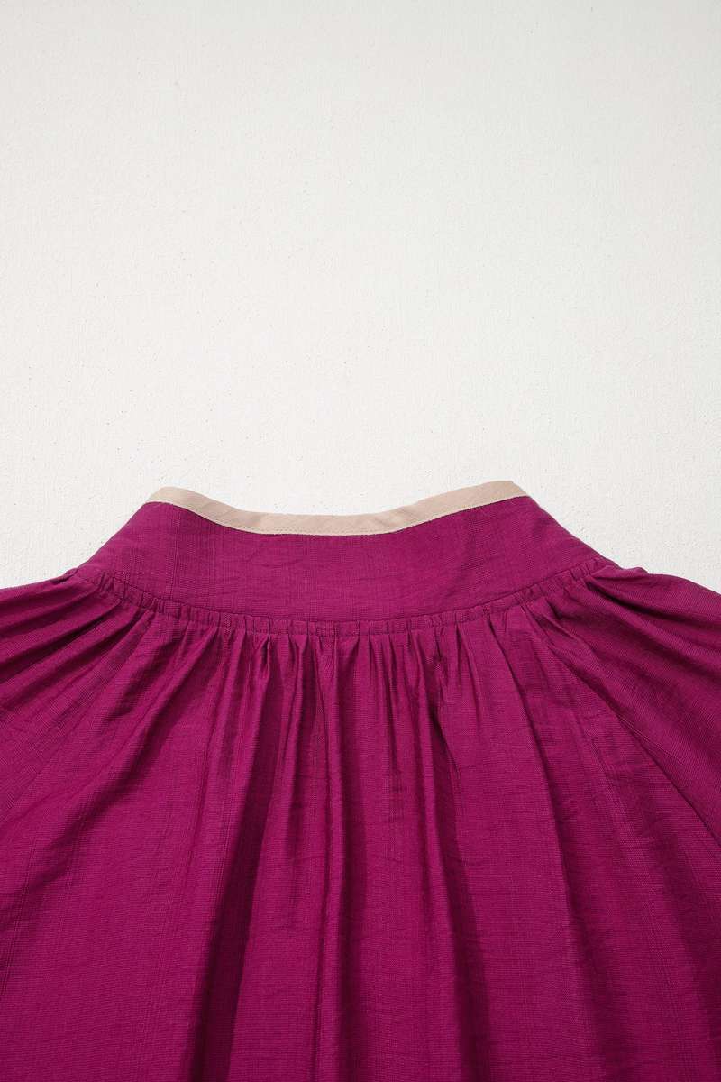 Wild Ginger Plus Size Contrast Trim Button V Neck Puffy Bracelet Sleeve Blouse