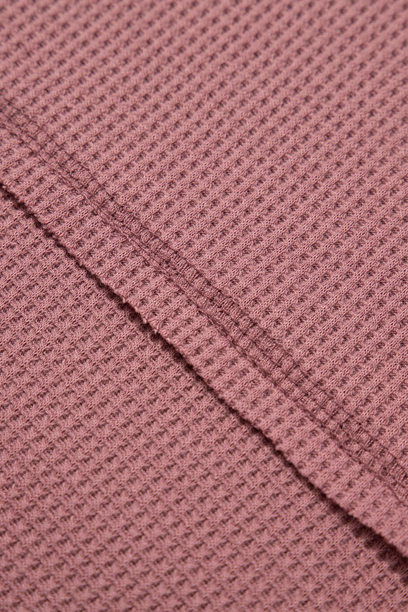 Exposed Seam Half Sleeve Knitted V Neck Textured Top