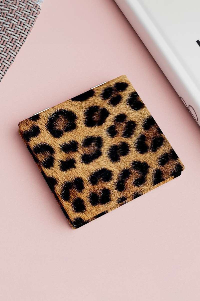 Thai Curry Leopard PU Cover Double-Sided Makeup Mirror