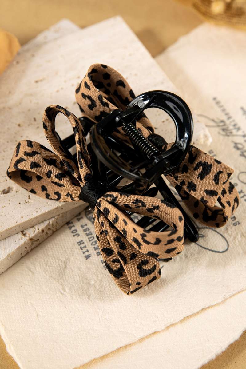 Chestnut Leopard Bow Applique Plastic Hair Claw Clip