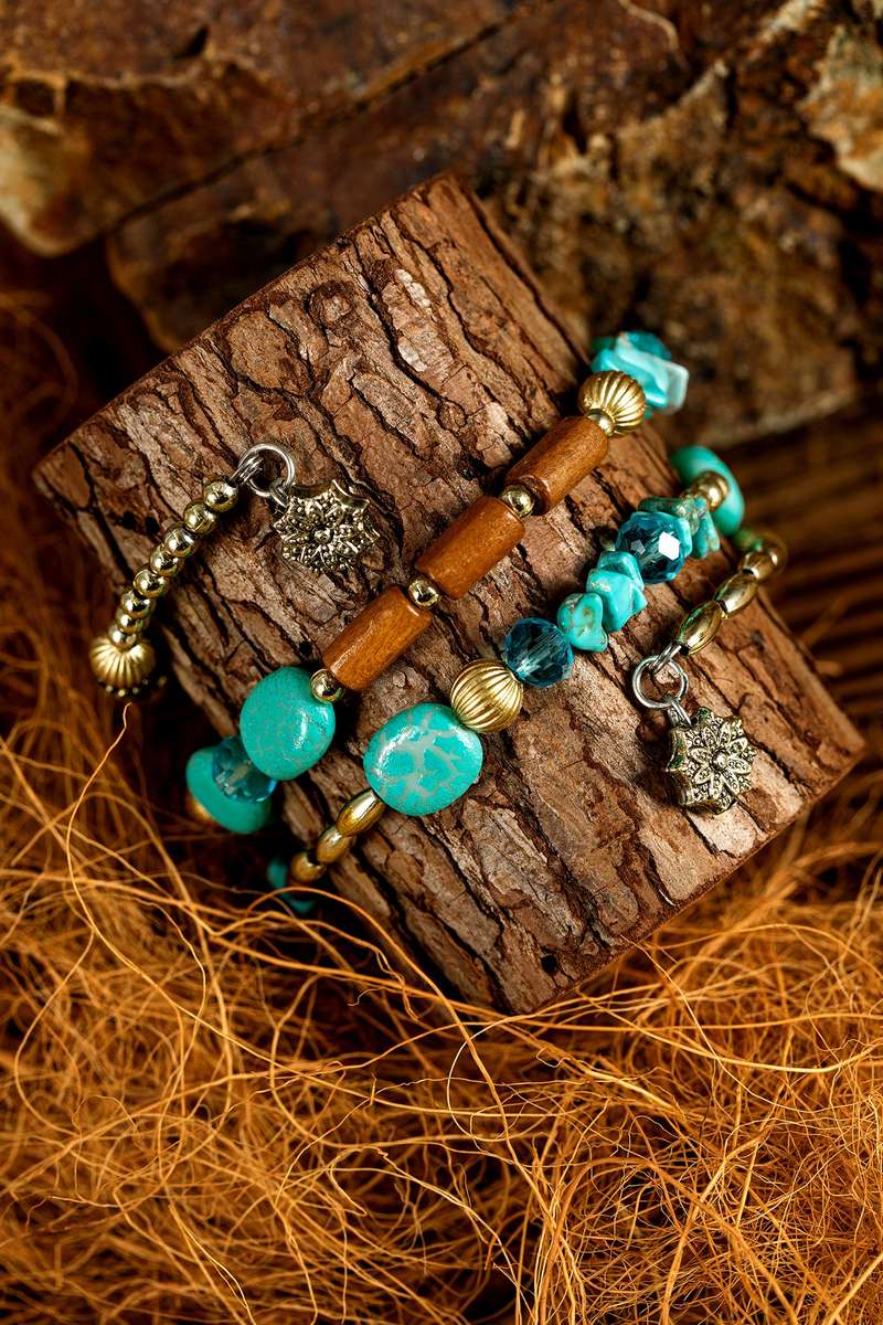 Turquoise Bohemian Style Crystal Stone Plated Bead Multi-Layer Winding Bracelet