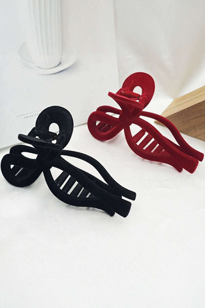 Black Velvet-Flocked Bow Shape Claw Clip