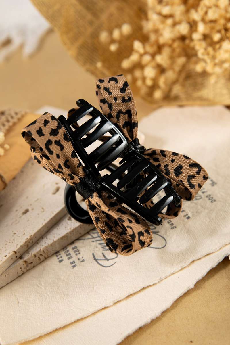 Chestnut Leopard Bow Applique Plastic Hair Claw Clip