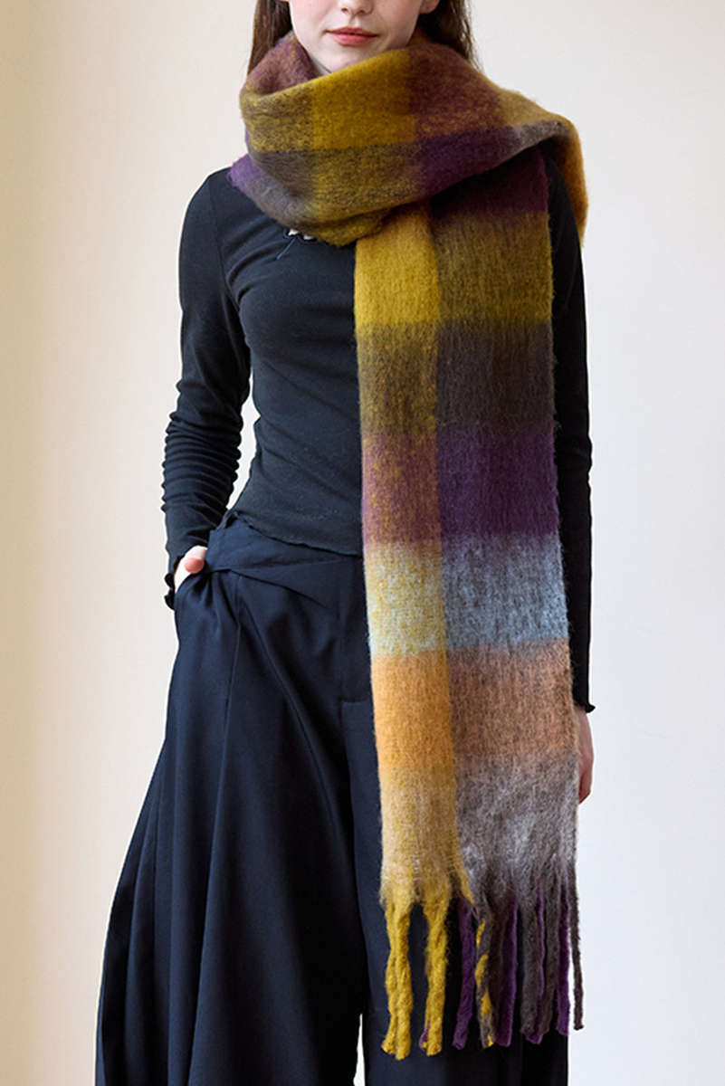 Beige Plaid Ombre Tasseled Fleece Shawl Scarf