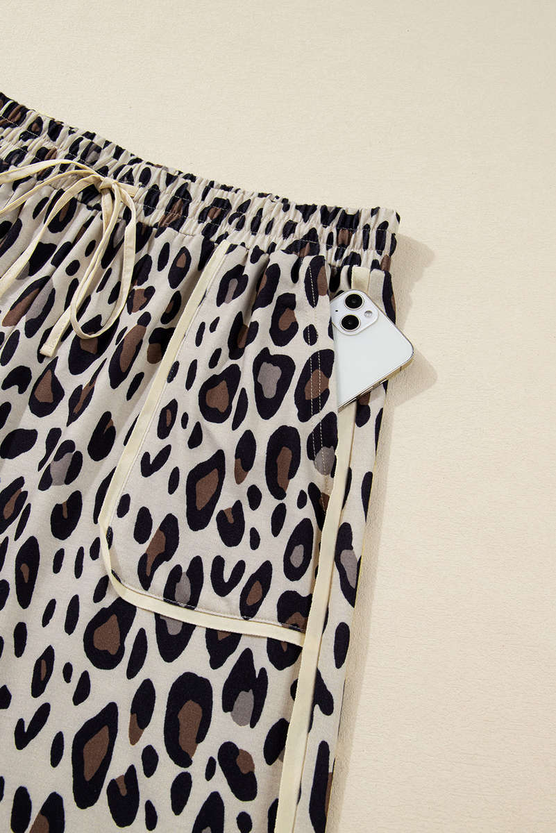 Khaki Exposed Seam Patched Pocket Plus Size Drawstring Leopard Wide Leg Pants