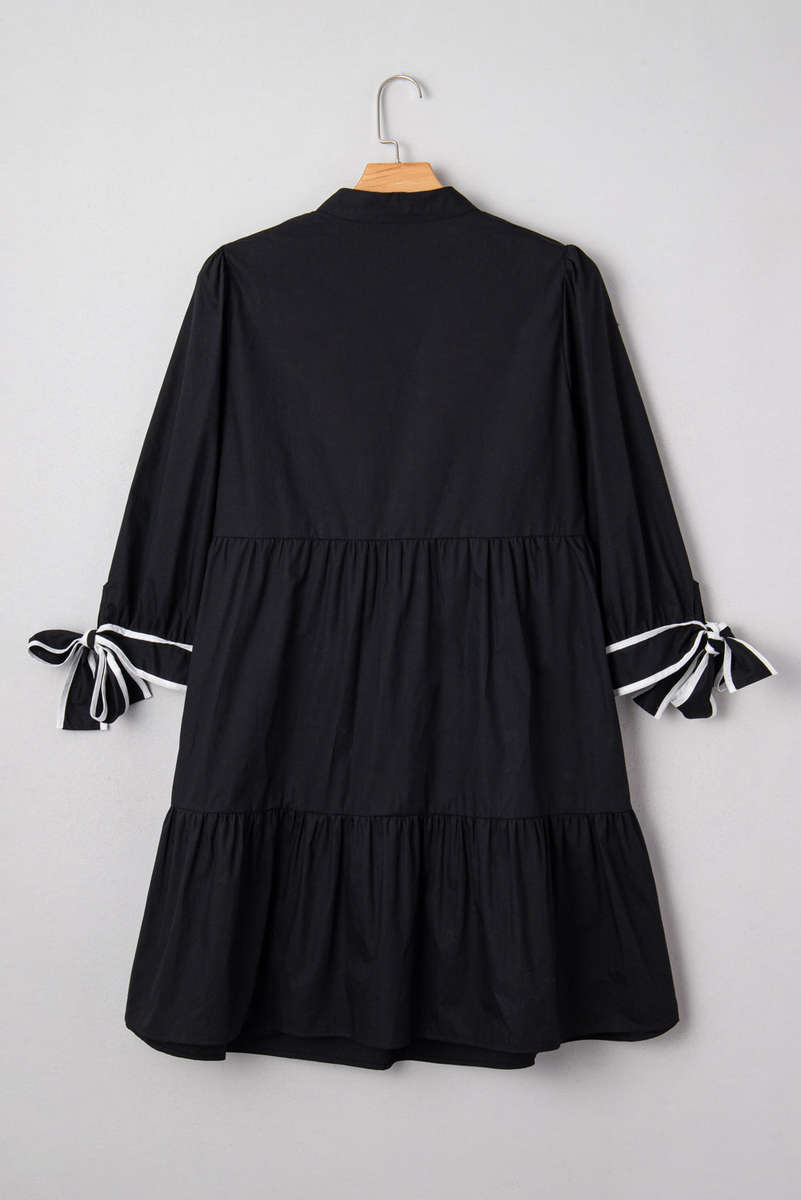 Black Contrast Trim Knot Cuffs Plus Size V Neck Mini Dress