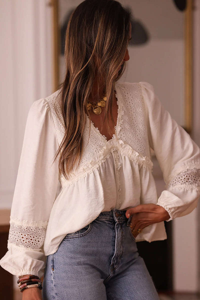 White Solid Color Floral Guipure Lace Patchwork Frilled Long Sleeve Blouse