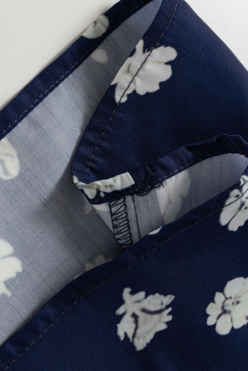 Blue Floral Print Half Sleeve Contrast Trim V Neck Blouse