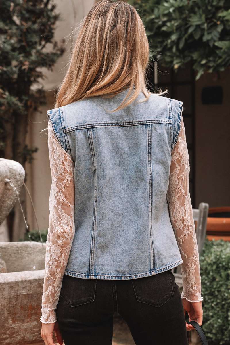 Beau Blue Scalloped Trim Patch Pocket Button Front Denim Vest