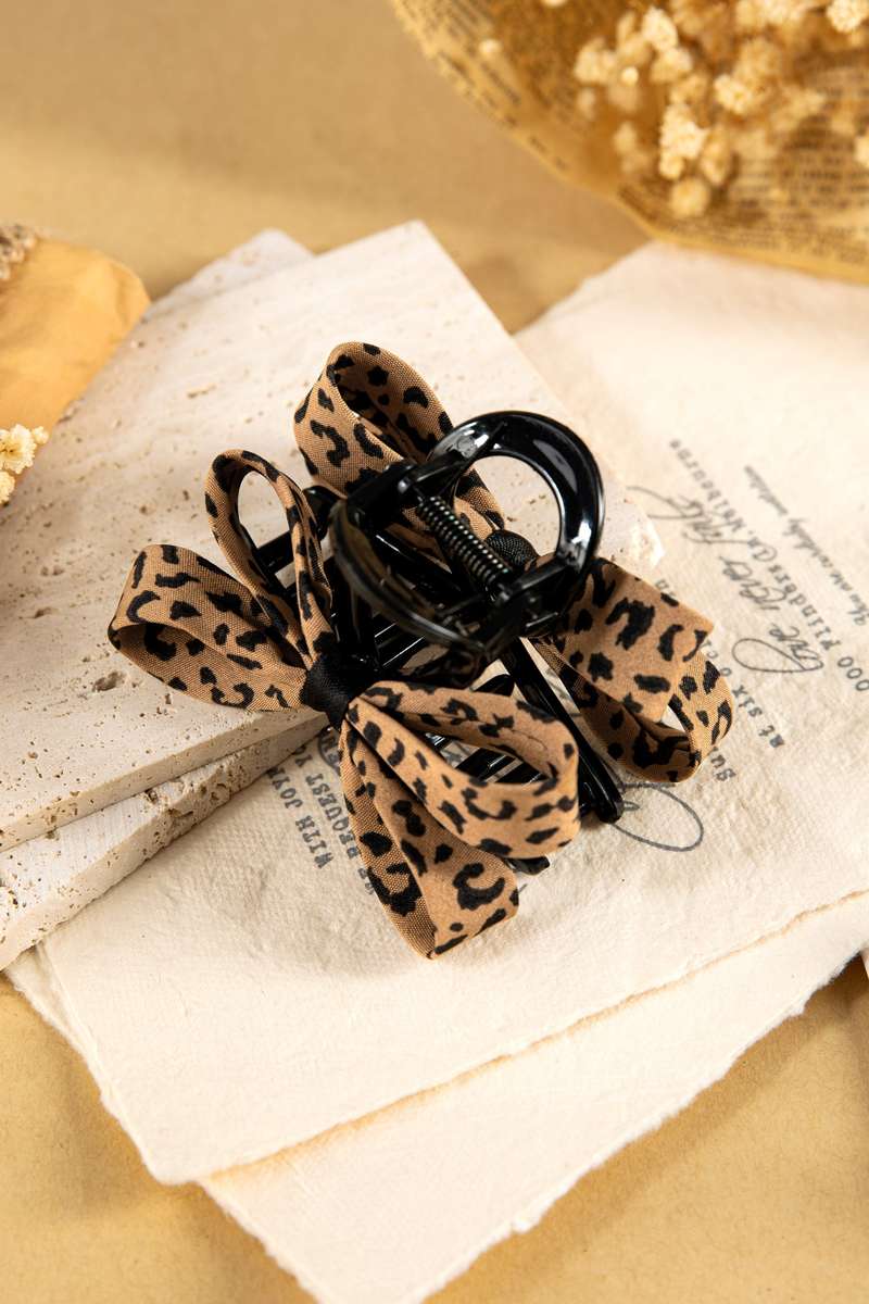 Chestnut Leopard Bow Applique Plastic Hair Claw Clip