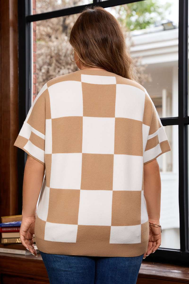 Light French Beige Plus Size Checkered Pattern Knit Short Sleeve Sweater