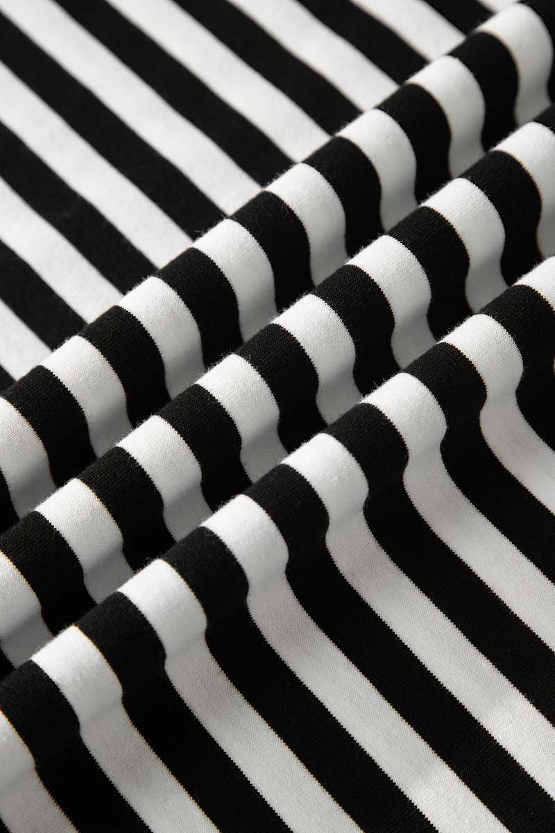 Black Striped Print V Neck Delicate Trim Casual Tee