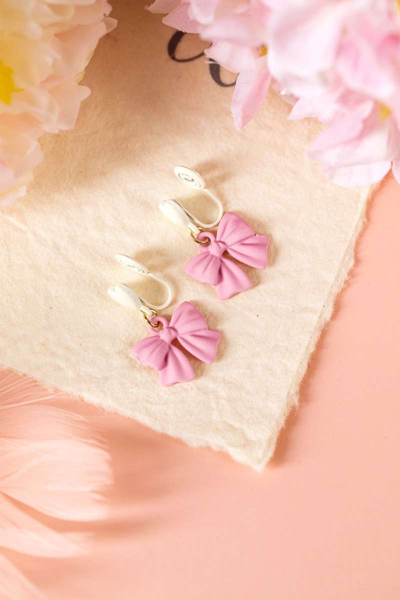 Pink Cute Bow Charm Contrasted Clip On Earrings
