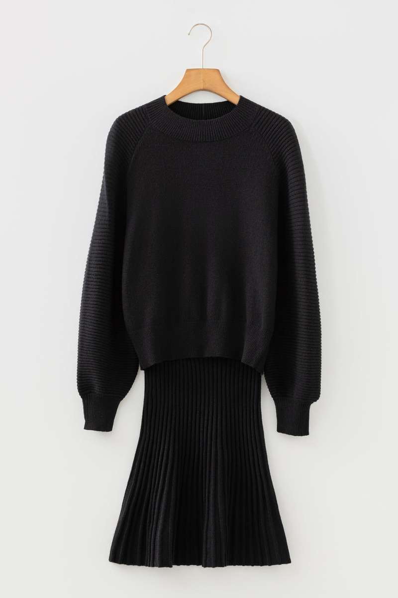 Black High Neck Puff Sleeve Sweater Pleated Mini Skirt 2pcs Knitted Outfit