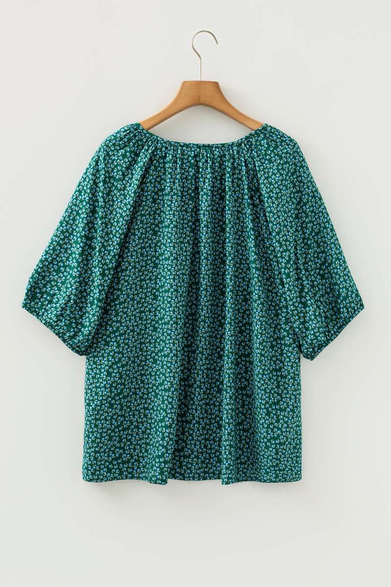 Green Boho Chic Notched V Neck Plus Floral Short Sleeve Top