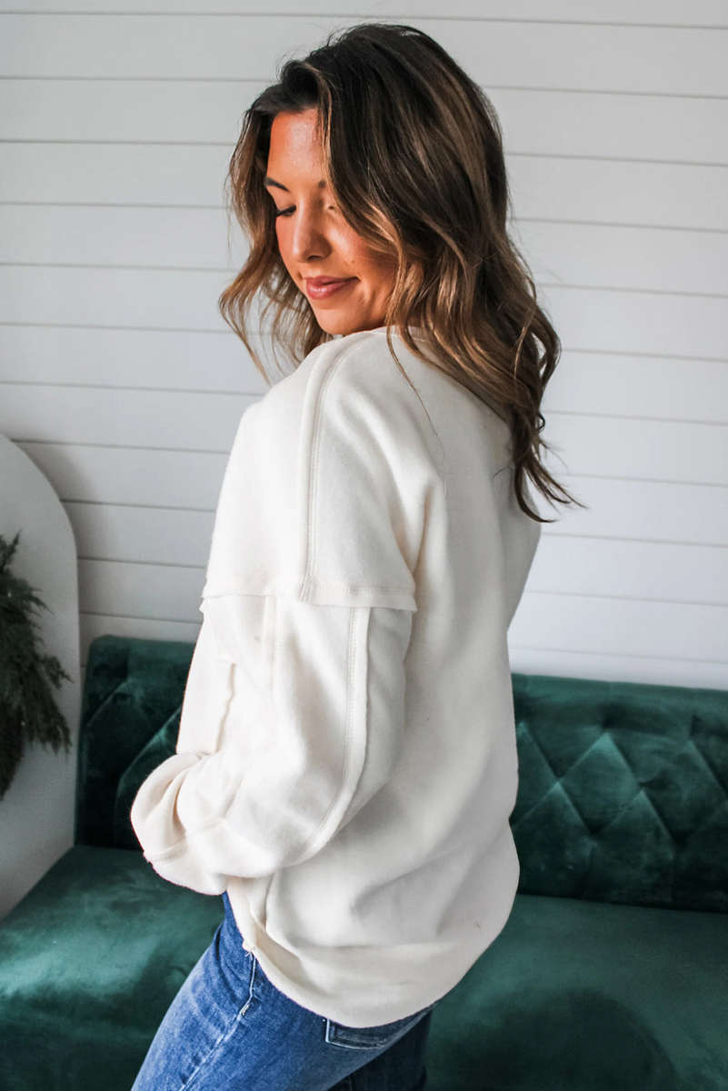 White Exposed Seam Chest Pocket Knit Pullover Sweatshirt