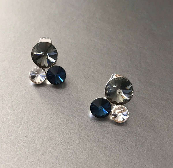 3 Stone Swarovski Crystals Stud Earrings