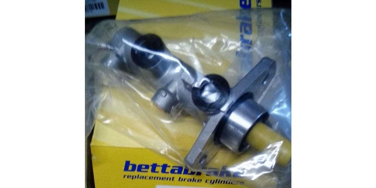 Brake Master Cylinder Hyundai i20 1.4 GL / 1.6 GLS