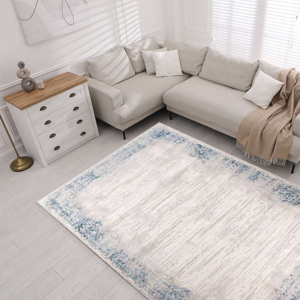 Rainbow Astrell Grey Modern Area Rug