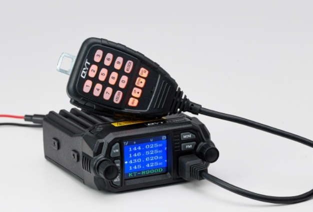 QYT KT-8900D VHF/UHF mobile radio